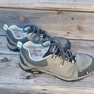 Ahnu Hiking Boot Women Size 10 Low Top Vibram Sole Waterproof Gray Walking Shoe